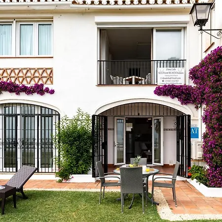 Sea Front House Sandra D *