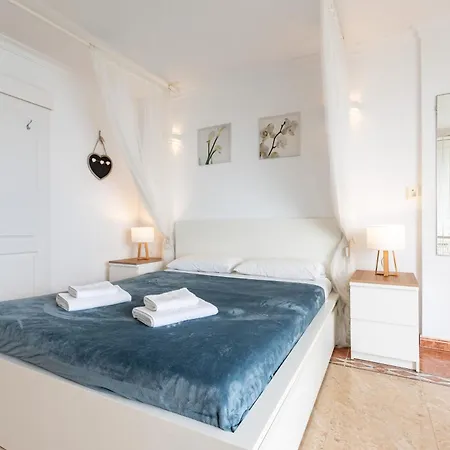 Sea Front House Sandra D Дом отдыха *