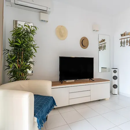 Дом отдыха Sea Front House Sandra D Ситио-де-Калаонда